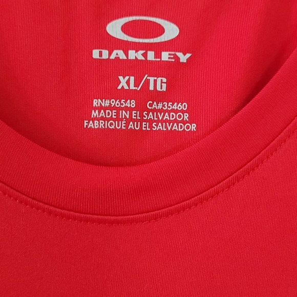 Oakley men workout shirt - Picture 3 of 4